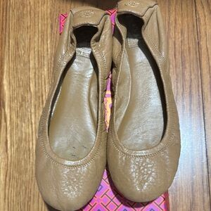 Tory Burch Tan Flats with Classic Design